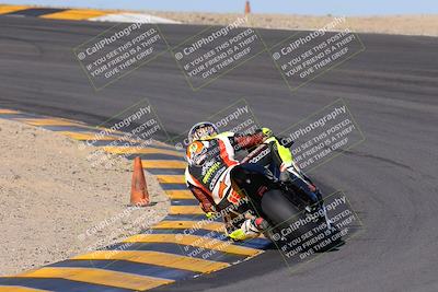 media/Dec-04-2022-CVMA (Sun) [[e38ca9e4fc]]/Race 1 Supersport Open/